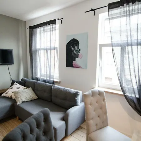 Frankenstein Girl Apartment Liepaja Exterior photo
